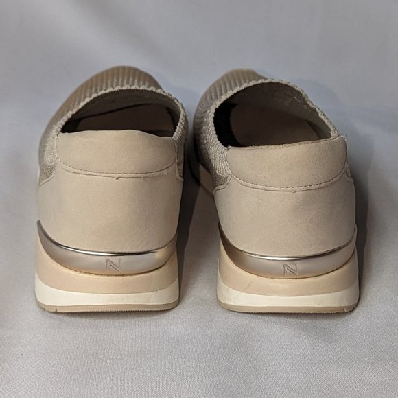 Naturalizer Lafayette slip-on sneaker neutral porcelain size 6 EUC - Picture 5 of 13